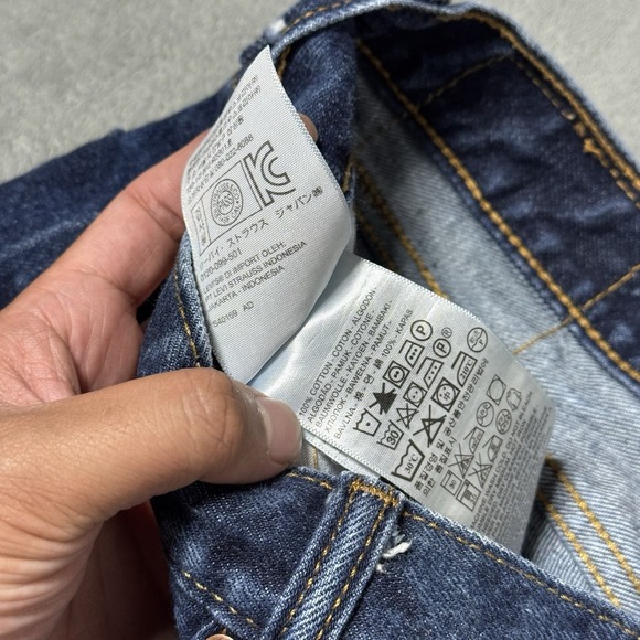 Levis 505 Jeans Mens 36x30 (36x23.5) Blue Straight Leg Denim Classic Medium Wash - Picture 4 of 12